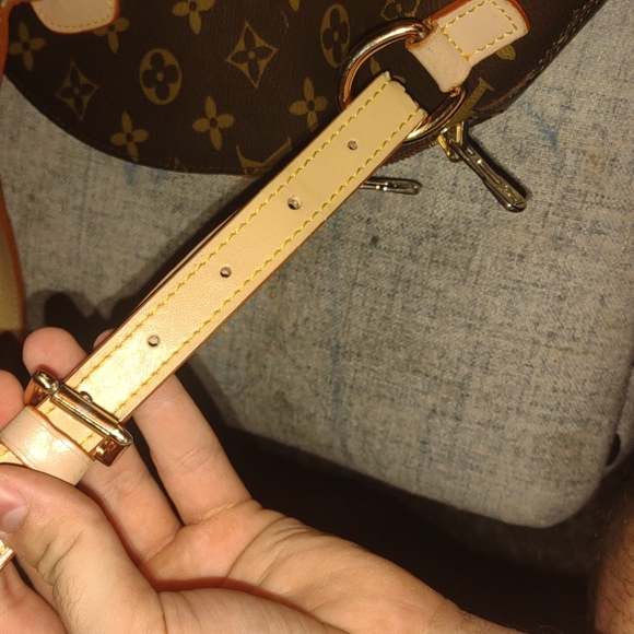 Louis Vuitton backpack - Picture 4 of 10